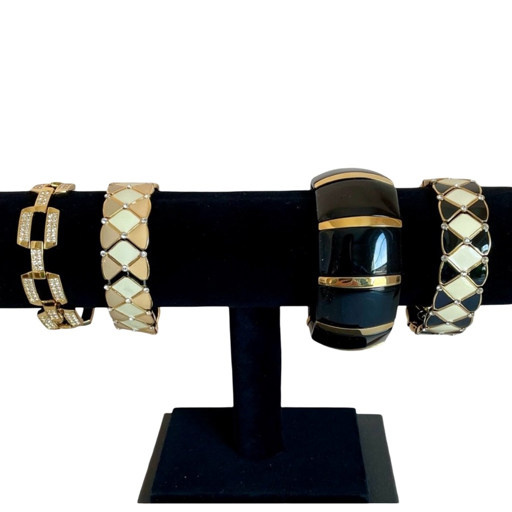 Vintage Joan Rivers Classics Collection Chunky Black And Gold Stretch Bracelet - Picture 9 of 9